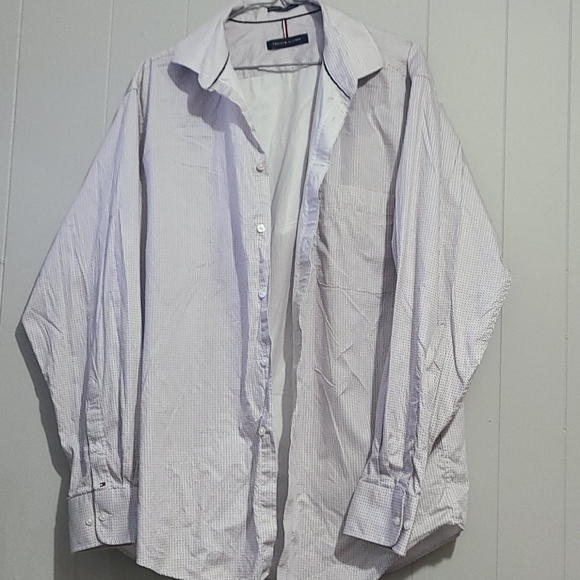 Tommy Hilfiger button up dress shirt - Picture 1 of 3